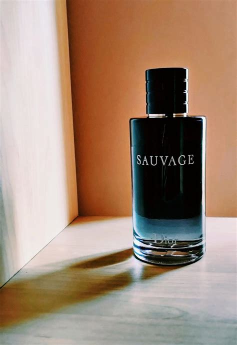 sauvage dior аромат для мужчин.